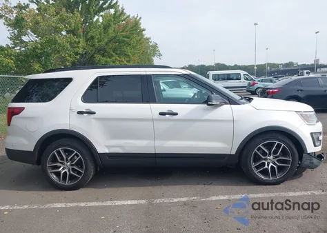 2017 Ford Explorer Sport из США, поврежденный, VIN 1FM5K8GT4HGA53135